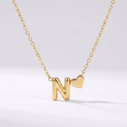 Colar letra N dourado com coração, colar personalizado feminino em aço inoxidável resistente à água.