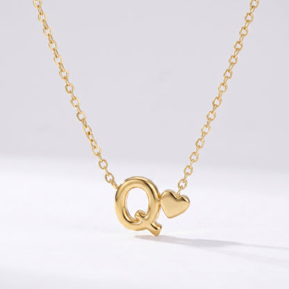 Colar letra Q dourado com coração, colar personalizado feminino em aço inoxidável resistente à água.