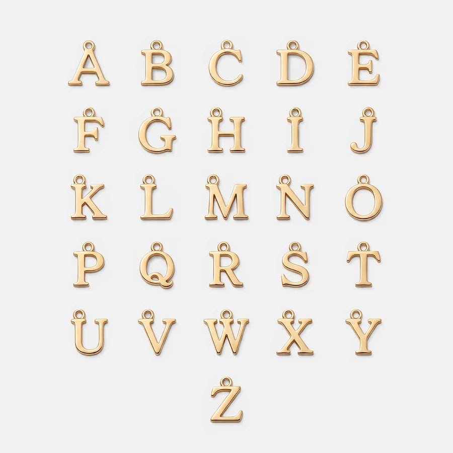 Letras disponíveis A–Z para personalização do colar