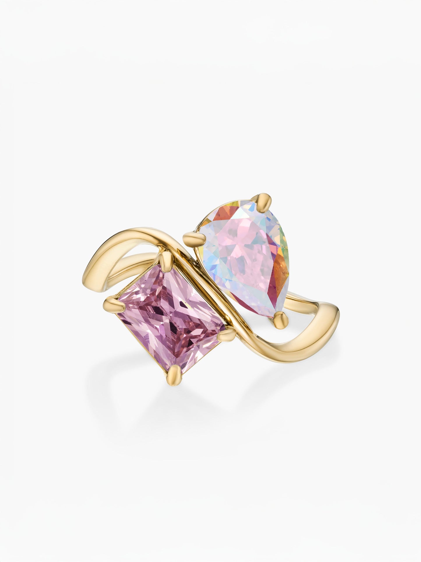 Anel duas pedras Junho-Alexandrite (pera) e Outubro-Turmalina Rosa (retângulo) dourado