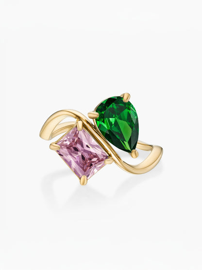 Anel duas pedras Maio-Esmeralda (pera) e Outubro-Turmalina Rosa (retângulo) dourado