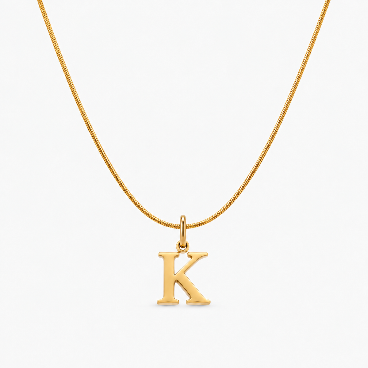 Colar personalizado dourado com inicial K