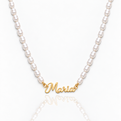 Colar personalizado com nome e pérolas — dourado — Maria