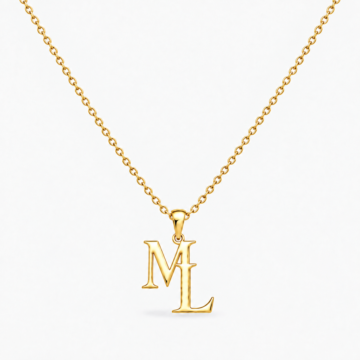 Colar dourado personalizado com duas iniciais M e L