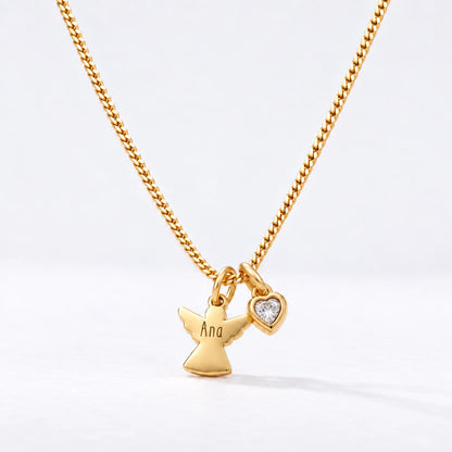 Colar Anjo com Nome dourado — Abril — Diamante