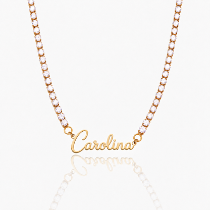 Colar Nome Brilhante dourado personalizado com Carolina