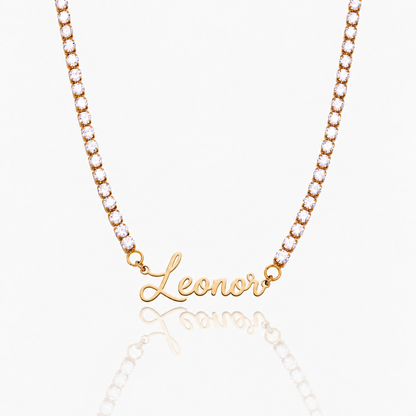 Colar Nome Brilhante dourado personalizado com Leonor