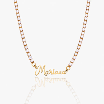 Colar Nome Brilhante dourado personalizado com Mariana