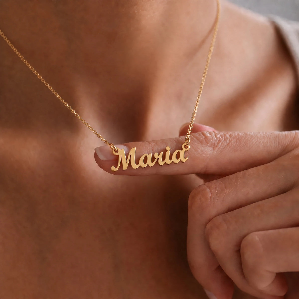 Colar Nomes Personalizados dourado — 1 nome em uso