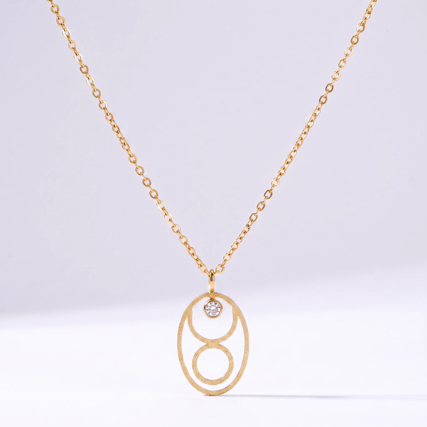 Colar signo do zodíaco com runa Touro