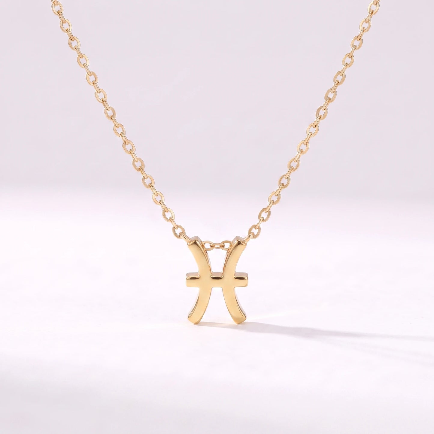 Colar símbolo do zodíaco Peixes dourado