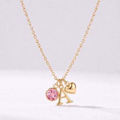 Colar letra A dourado com pedra de nascimento Outubro — Turmalina Rosa e coração