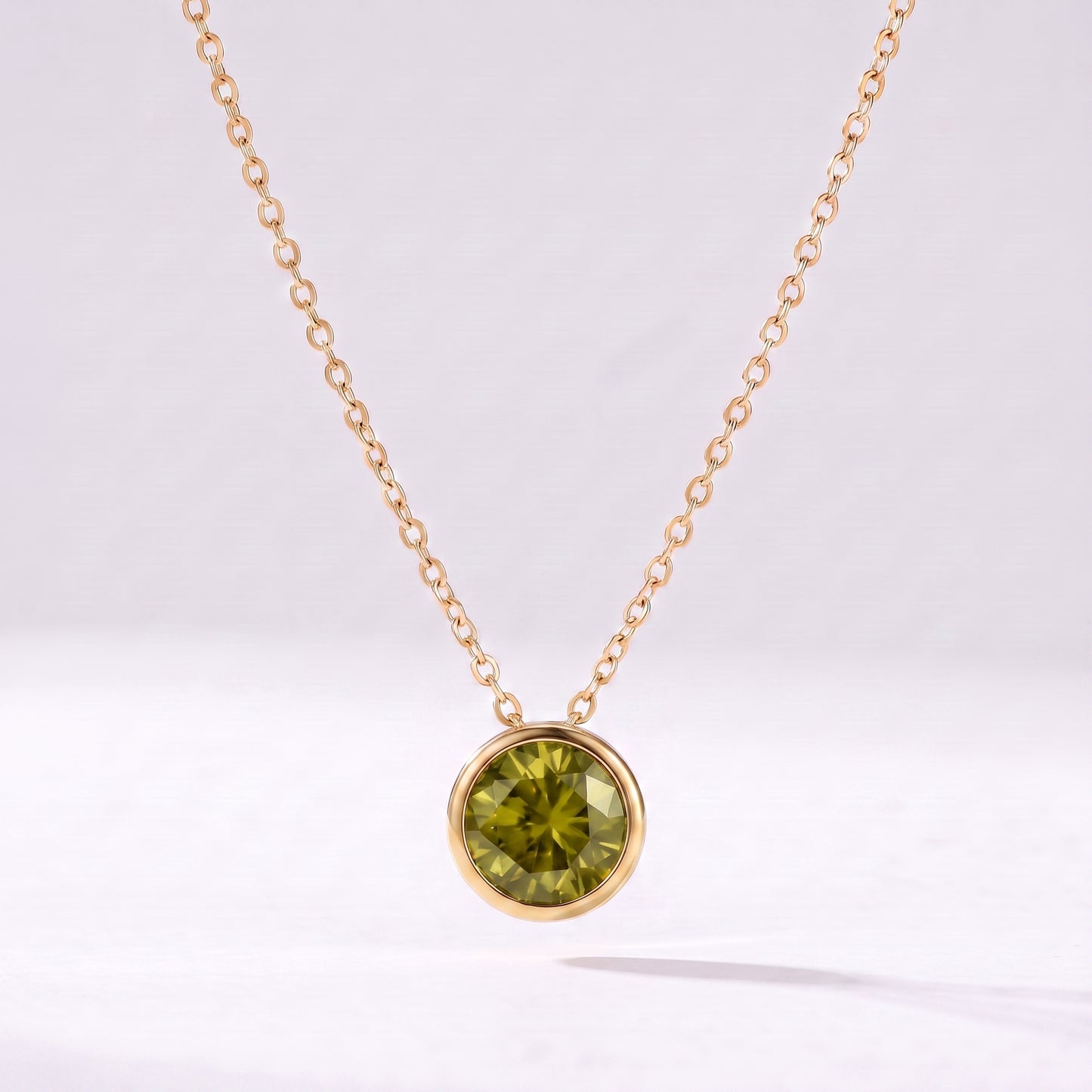 Colar pedra de nascimento Agosto — Peridoto dourado