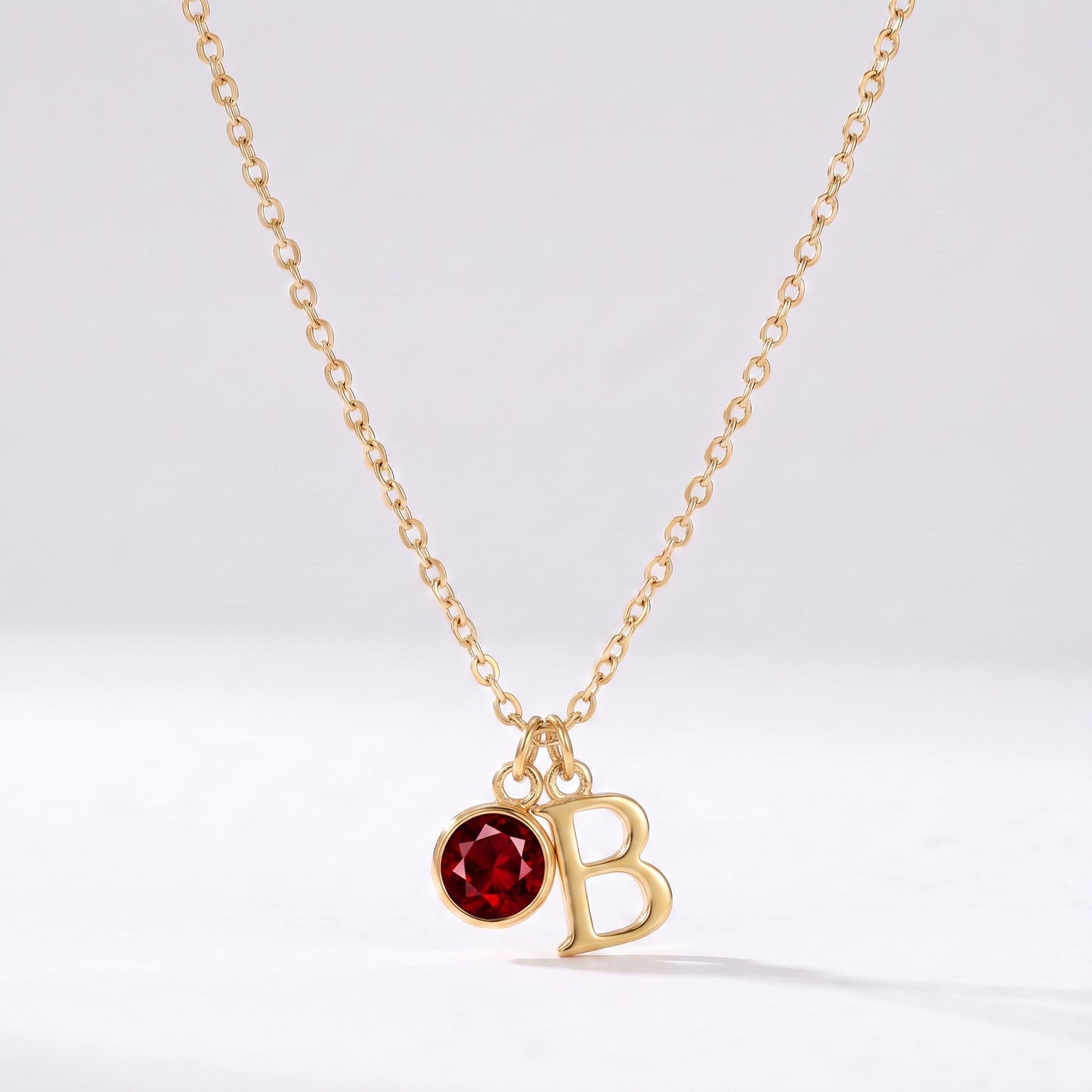 Colar letra B dourado com pedra de nascimento