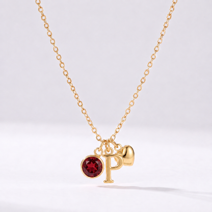 Colar letra P dourado com pedra de nascimento e coração