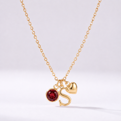 Colar letra S dourado com pedra de nascimento e coração