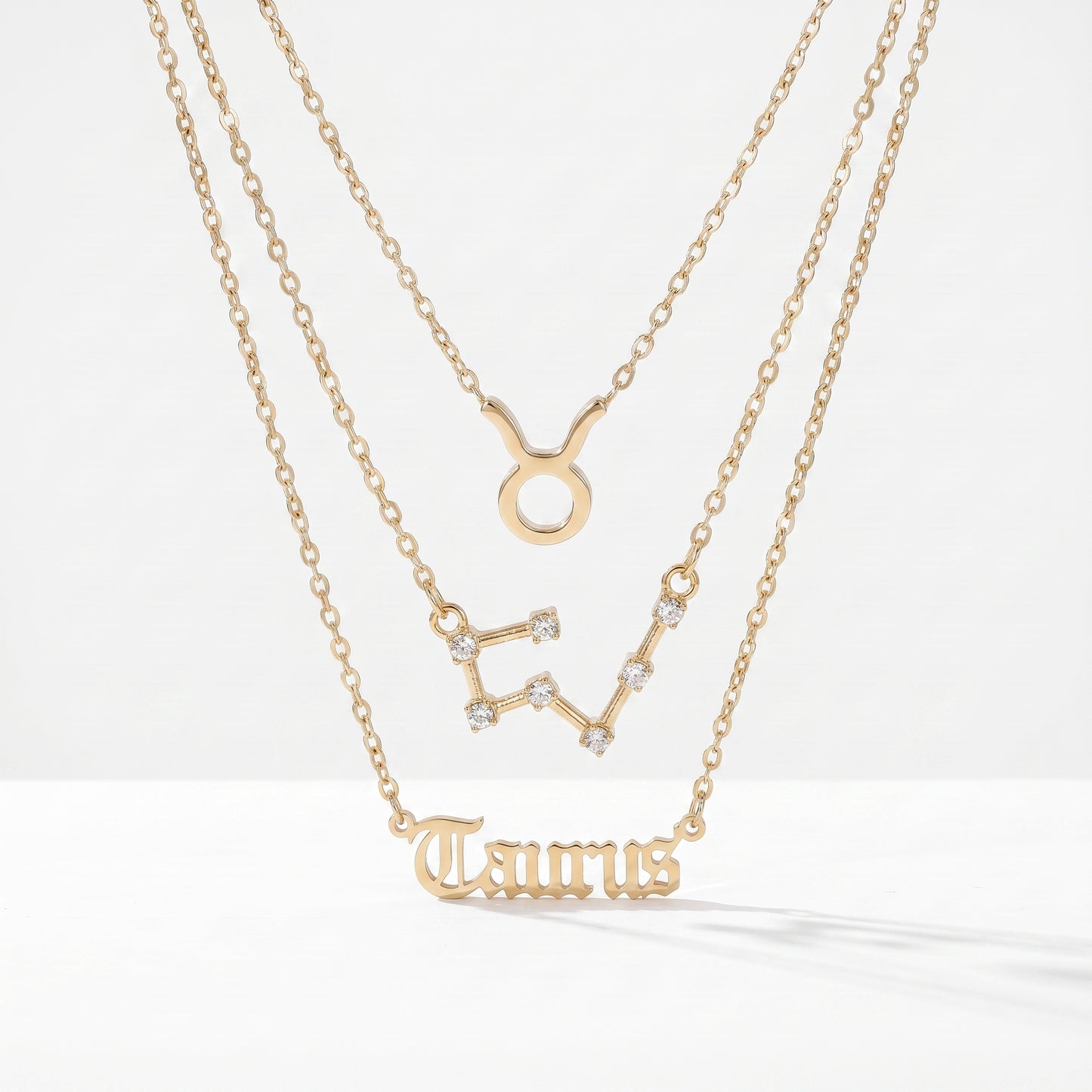 Conjunto 3 colares signo Touro dourado